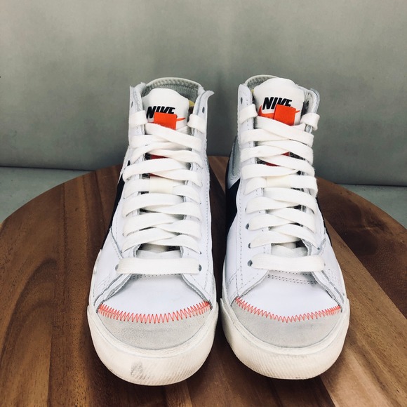 Nike Blazer Mid 77 Jumbo White Black Mens Sneakers Size 9.5 Big Swoosh Lace Up - Picture 2 of 7